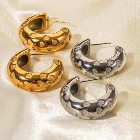 Queen of Hearts Ear Cuff Set