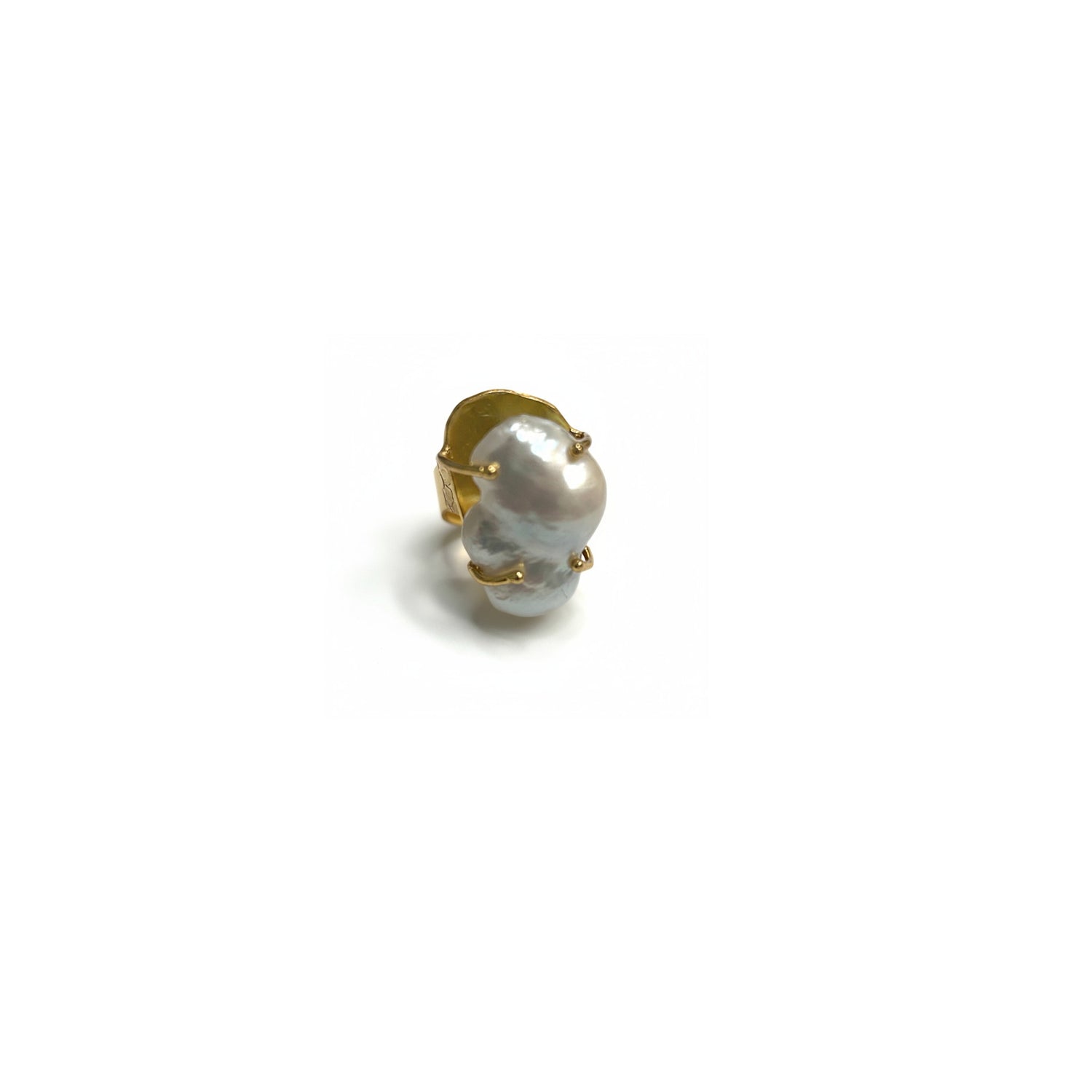 Akina Baroque Pearl Ring